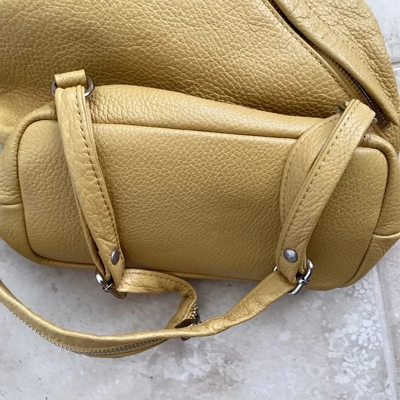VALENTINA Italian Leather Multifunctional Backpack Sling  display picture 2